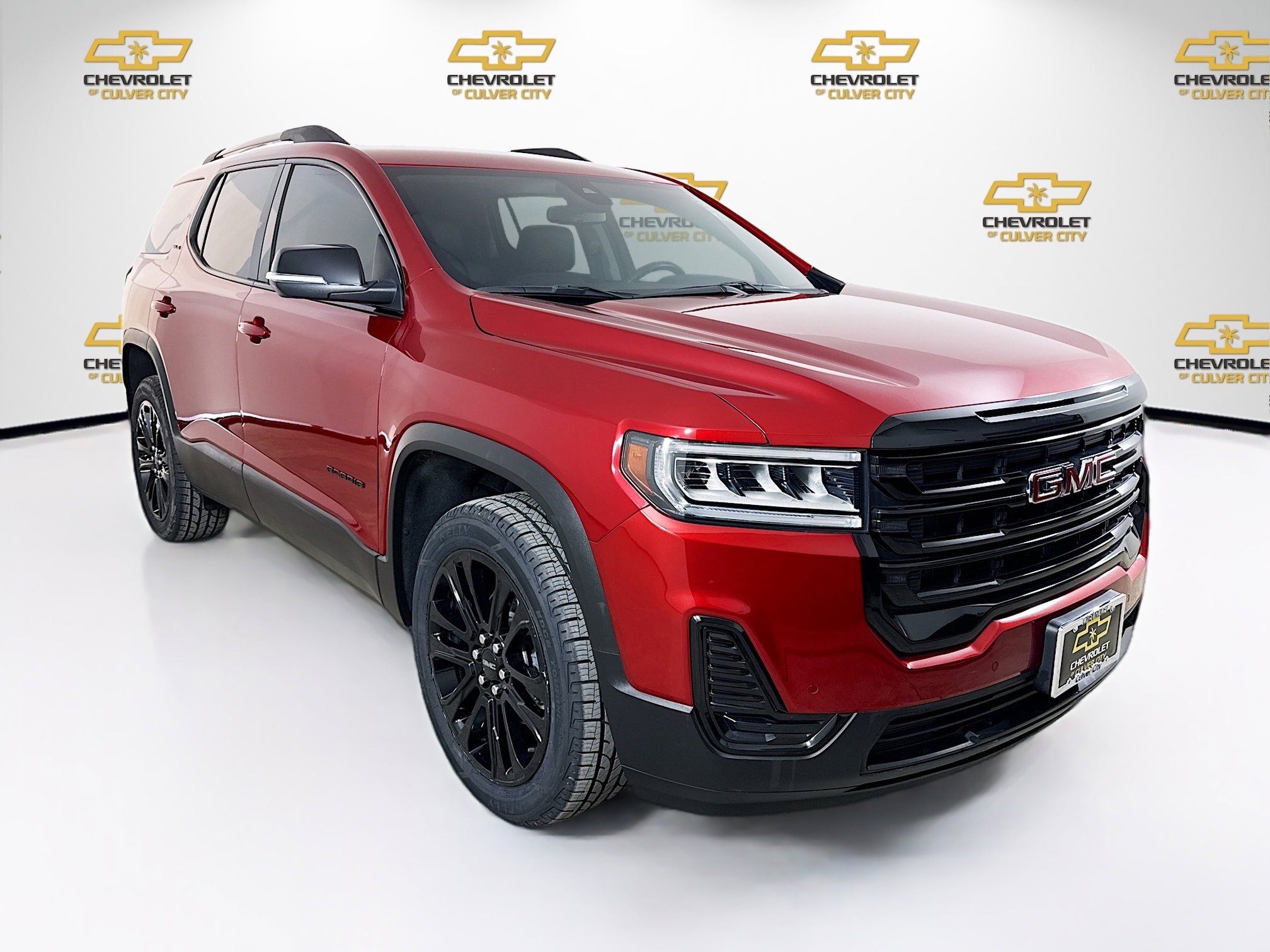 2022 GMC Acadia SLE's photo