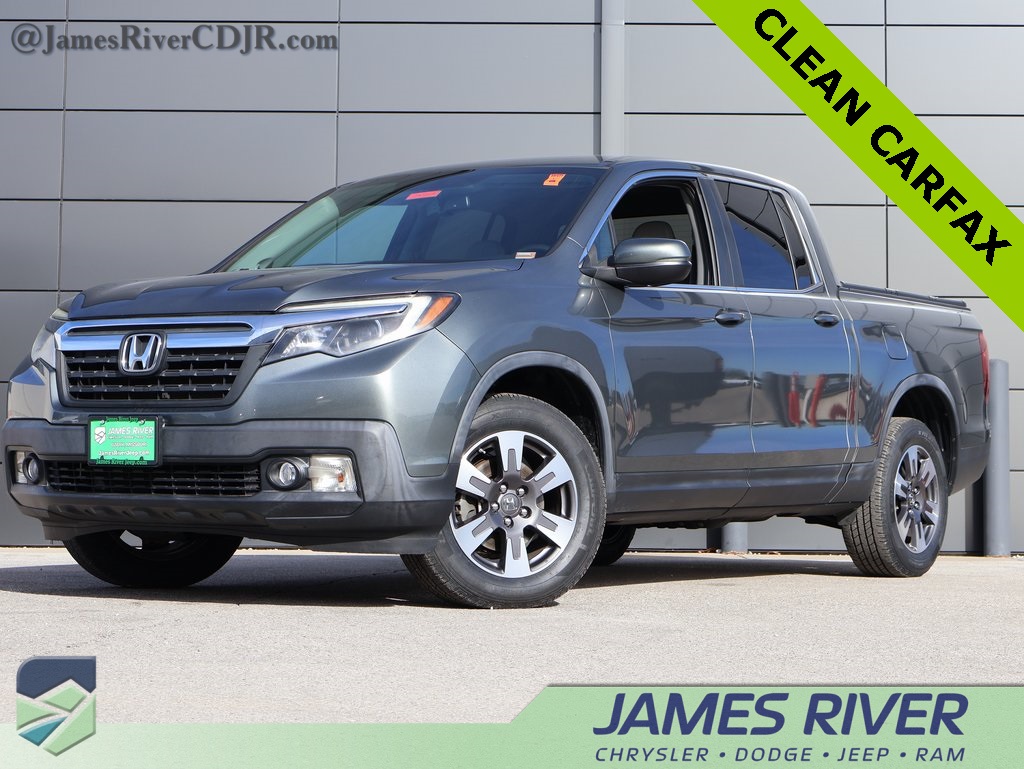 2017 Honda Ridgeline RTL-T's photo