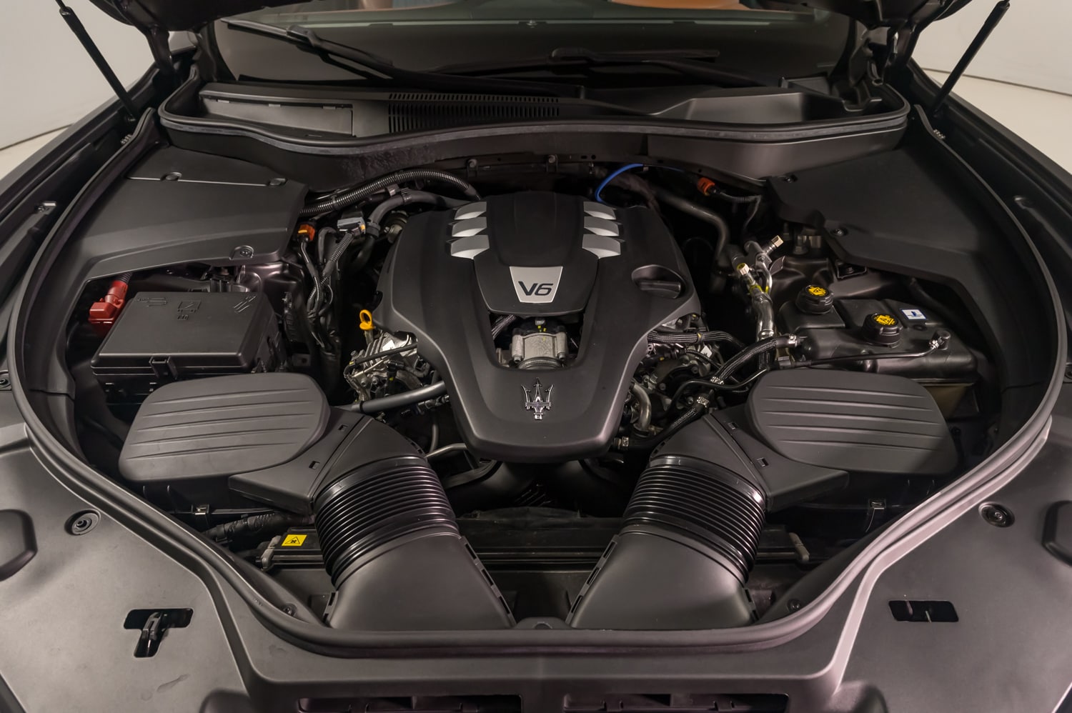 2022 Maserati Levante GT photo 31
