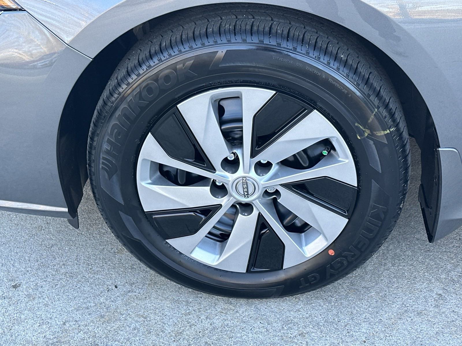 2025 Nissan Altima S photo 12