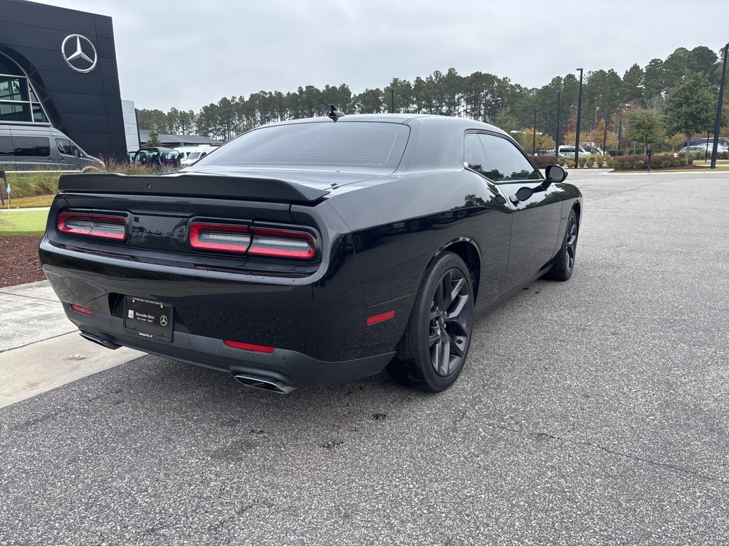 2021 Dodge Challenger R/T photo 3