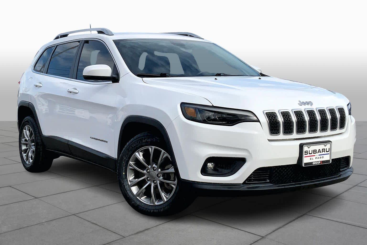 2019 Jeep Cherokee Latitude photo 2
