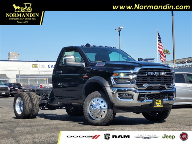 2025 RAM Ram 5500 Chassis Cab Tradesman's photo