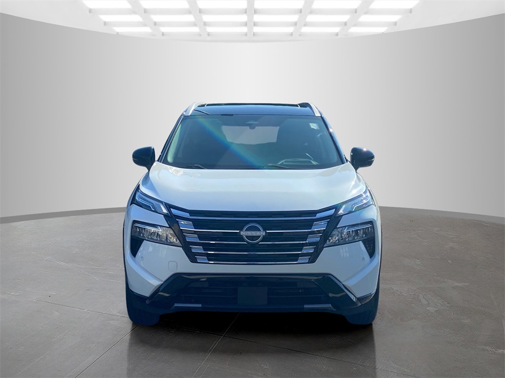 2024 Nissan Rogue Platinum photo 4