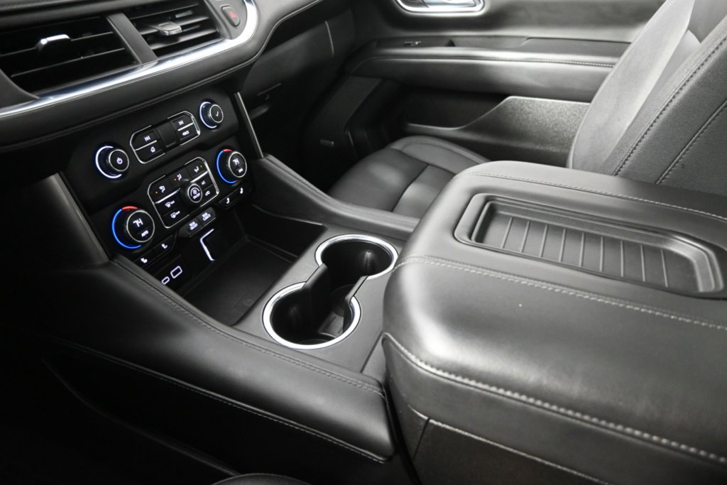 2023 Chevrolet Suburban LT photo 33