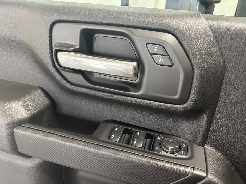 2024 Chevrolet Silverado 3500HD photo 11