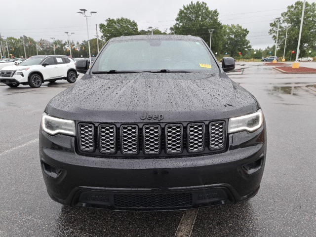 2020 Jeep Grand Cherokee Altitude photo 2
