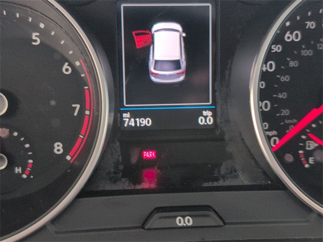 2018 Volkswagen Tiguan SEL photo 19