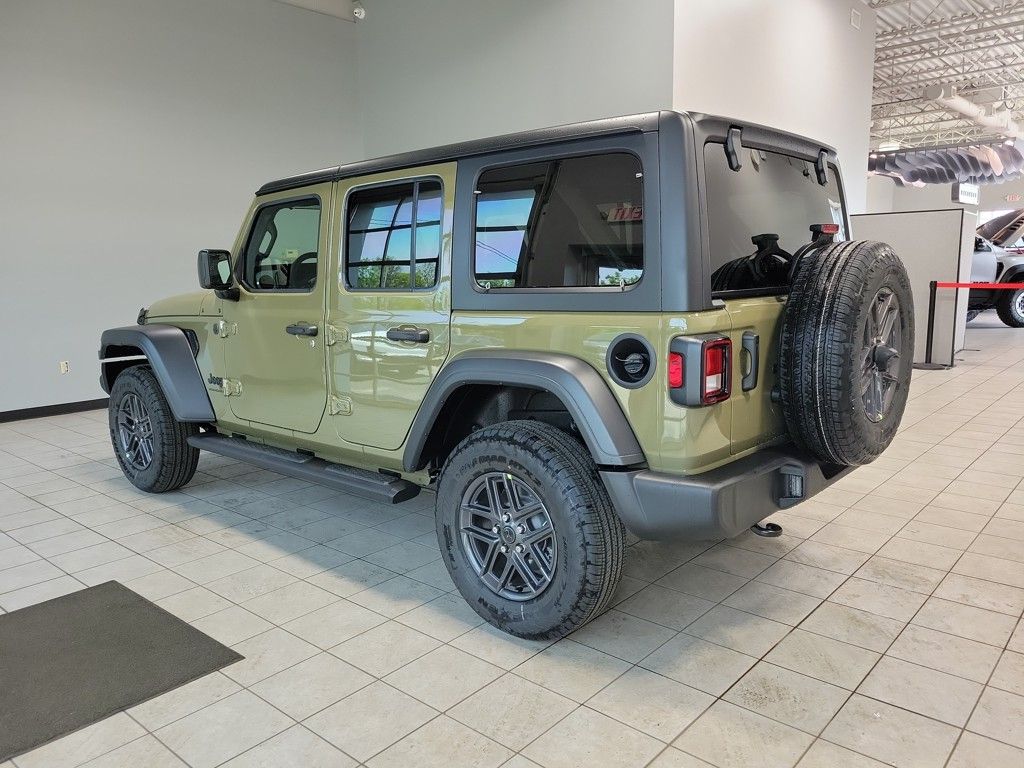 2025 Jeep Wrangler Sport S photo 4