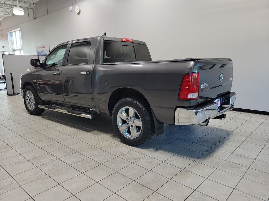 2016 Ram 1500 Big Horn photo 3