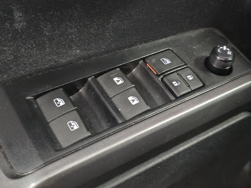 2023 Toyota Tacoma TRD Sport photo 19