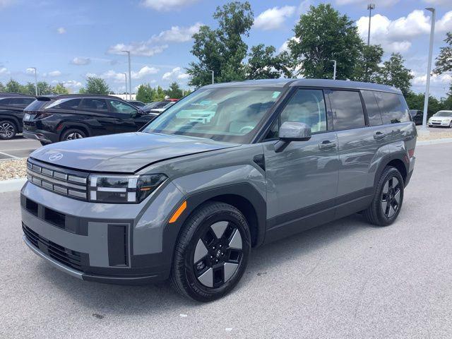 2026 Hyundai Santa Fe SE photo 2