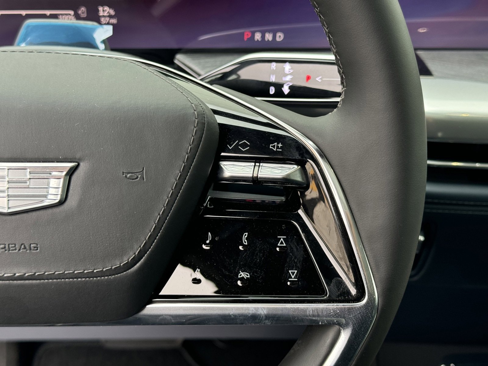 2025 Cadillac Escalade IQ Sport photo 16