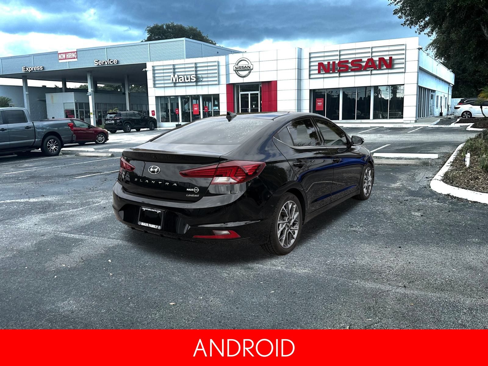 2020 Hyundai Elantra Limited photo 3