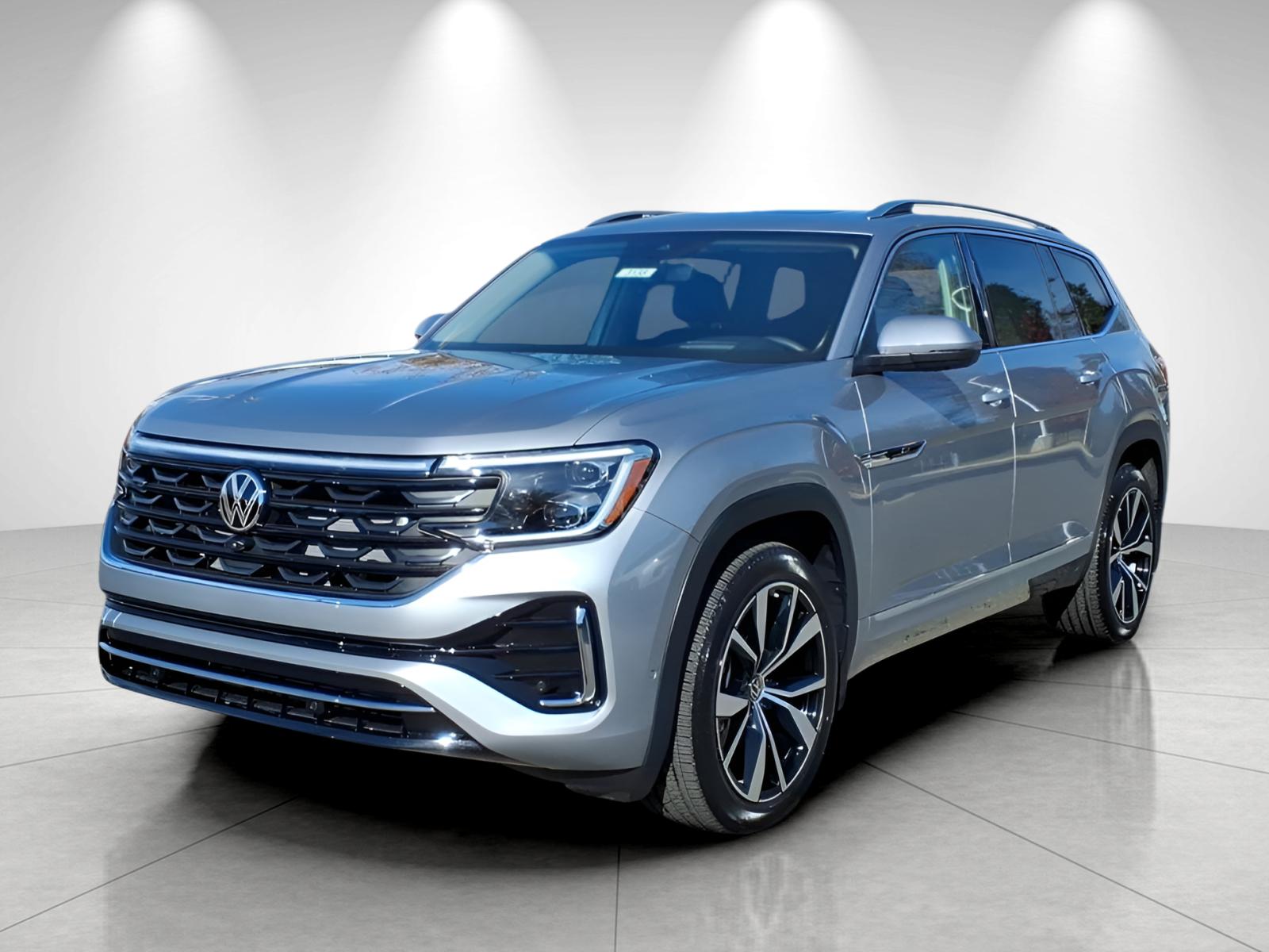 2026 Volkswagen Atlas SEL Premium R-Line's photo
