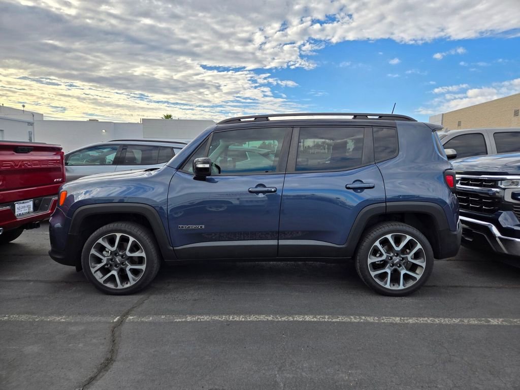 2022 Jeep Renegade Limited photo 2