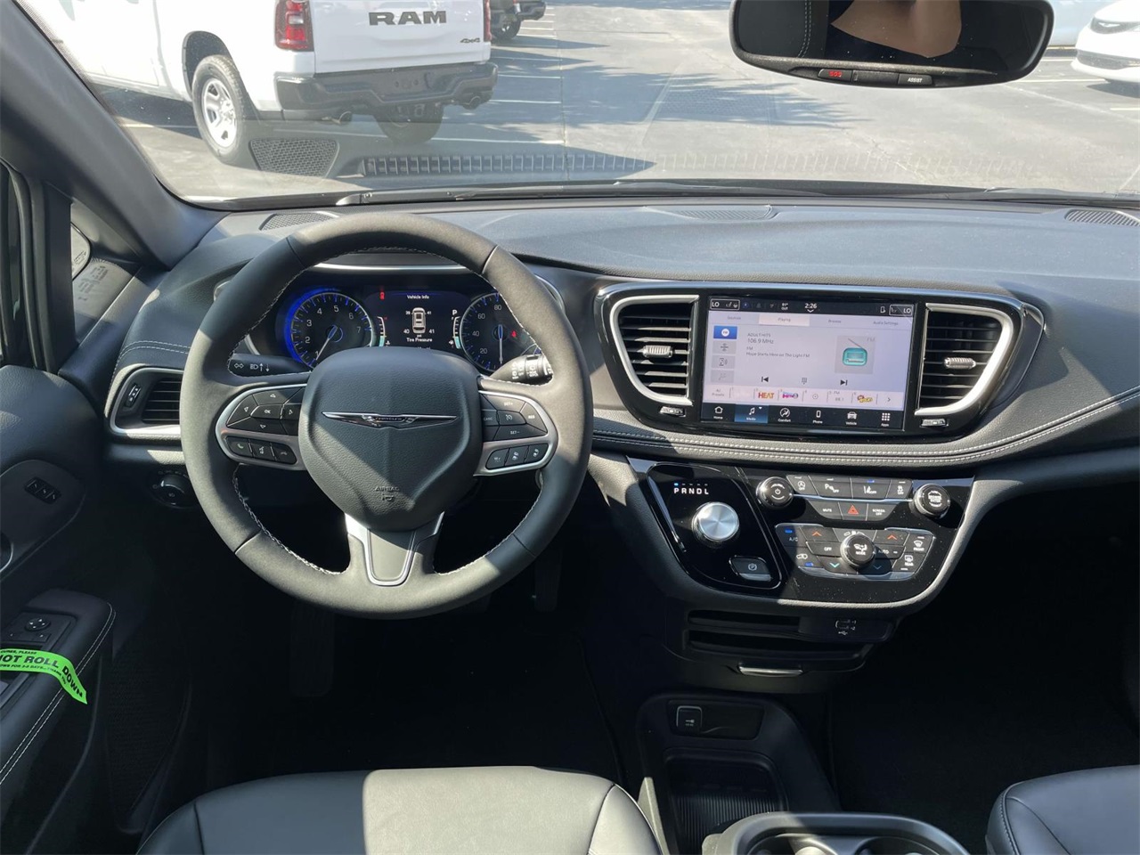 2026 Chrysler Pacifica photo 9