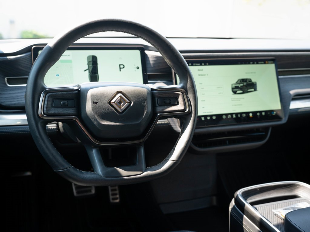 2023 Rivian R1T Adventure photo 16