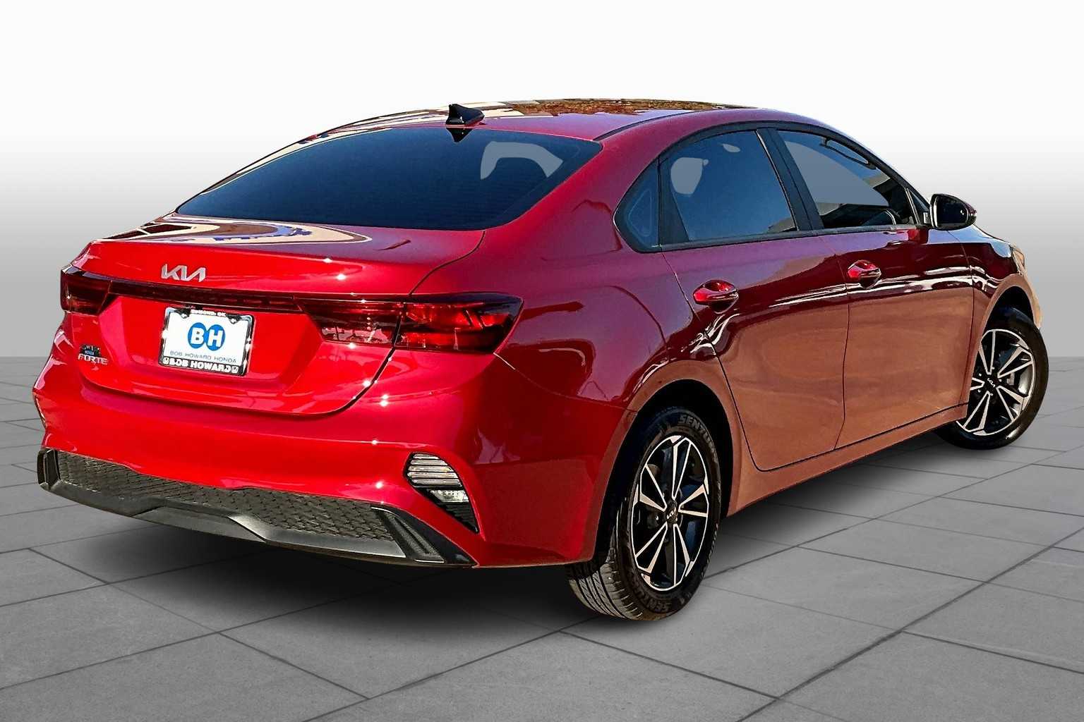 2023 Kia Forte LXS photo 11