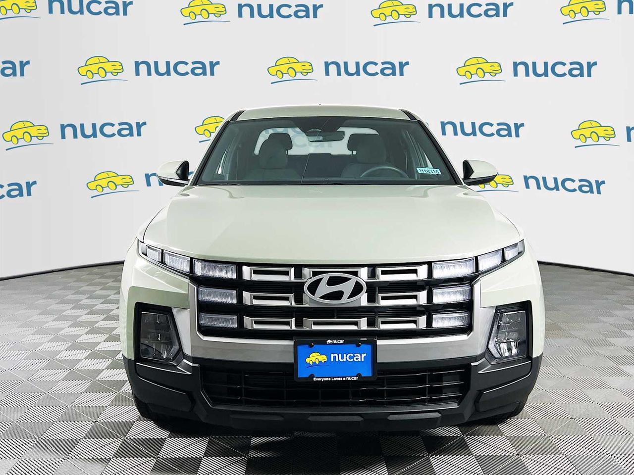 2026 Hyundai Santa Cruz SE photo 2