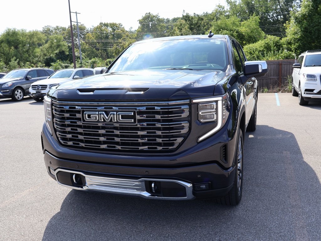 Used 2025 GMC Sierra 1500 Denali Ultimate with VIN 1GTUUHEL0SZ226108 for sale in Kansas City