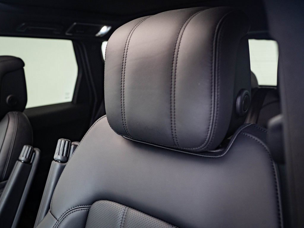 2022 Land Rover Range Rover Sport HSE Dynamic photo 16