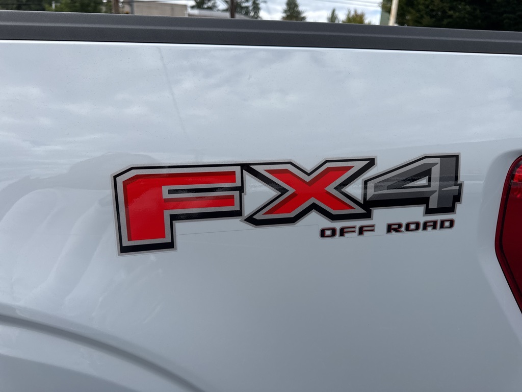 2022 Ford F-150 XLT photo 13