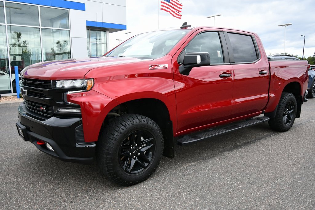 Used 2021 Chevrolet Silverado 1500 LT Trail Boss with VIN 1GCPYFED5MZ195388 for sale in North Branch, Minnesota