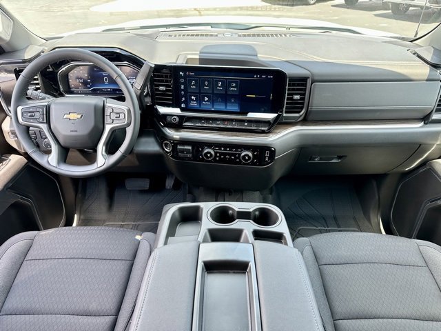 2025 Chevrolet Silverado 1500 LT photo 14