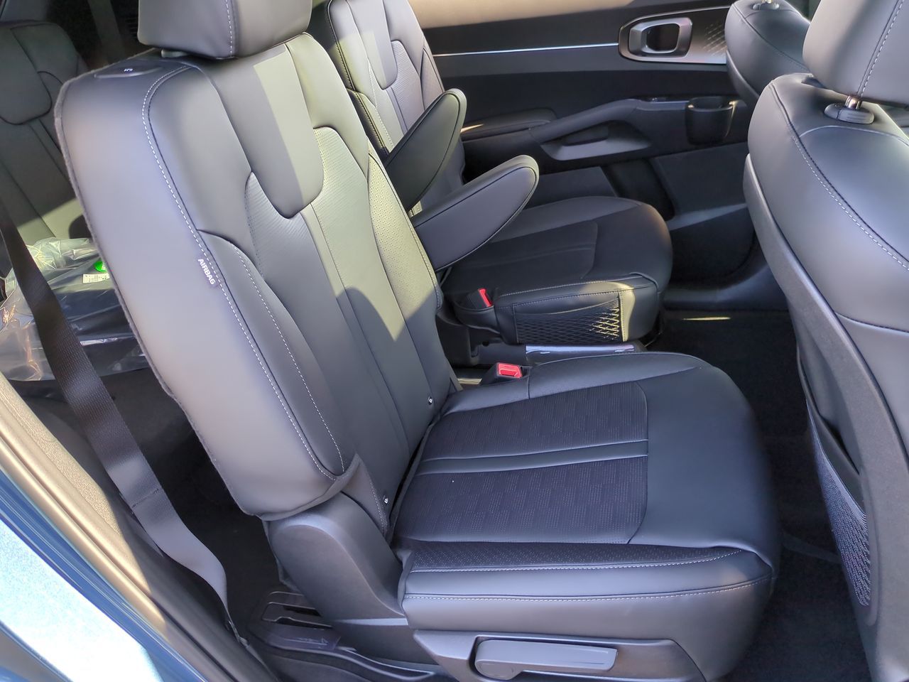 2025 Kia Sorento Hybrid EX photo 22