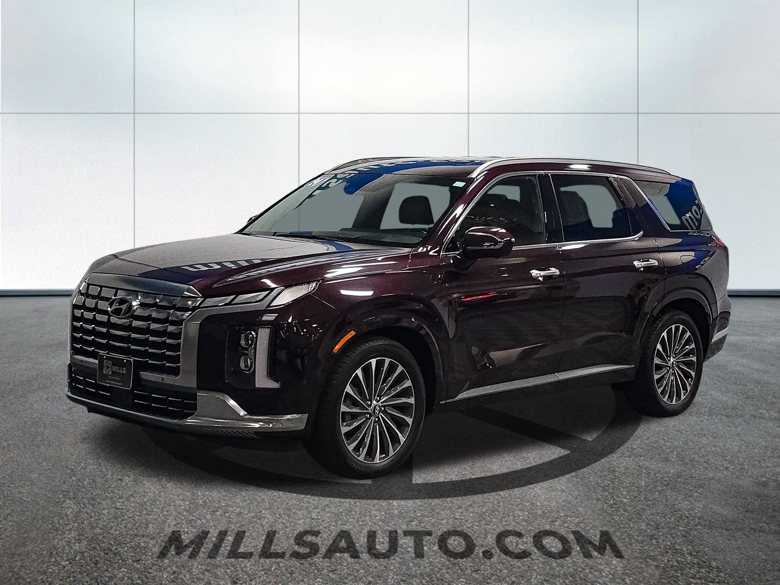 Used 2024 Hyundai Palisade Calligraphy with VIN KM8R7DGE3RU711348 for sale in Willmar, Minnesota