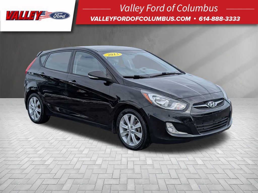 2013 Hyundai Accent SE