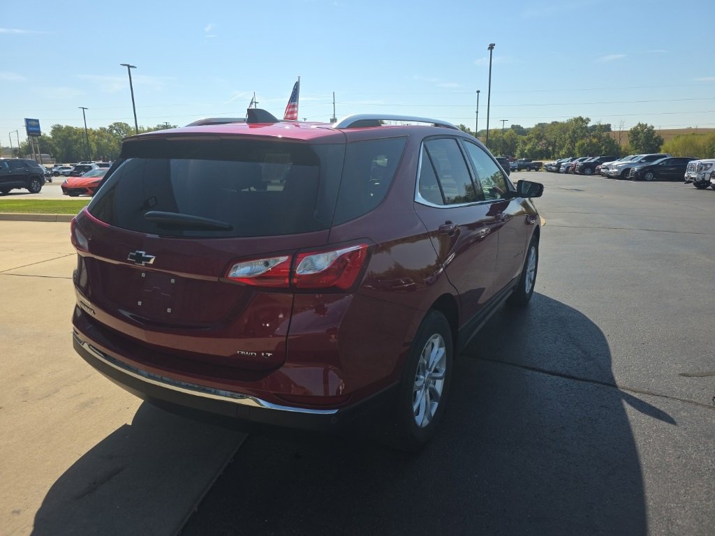 2019 Chevrolet Equinox LT photo 4