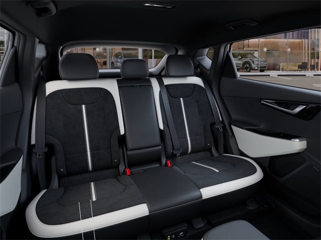 2025 Kia EV6 GT-Line photo 16