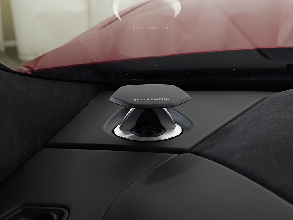 2021 LAMBORGHINI URUS - Image 22