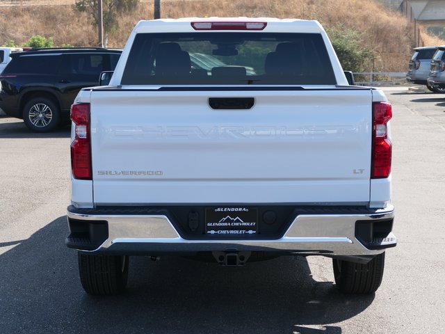 2025 Chevrolet Silverado 1500 LT photo 4