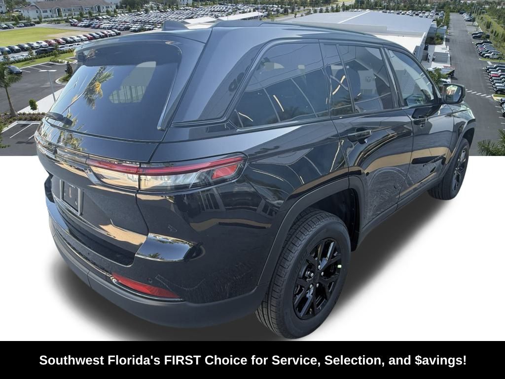 2025 Jeep Grand Cherokee Altitude X photo 3