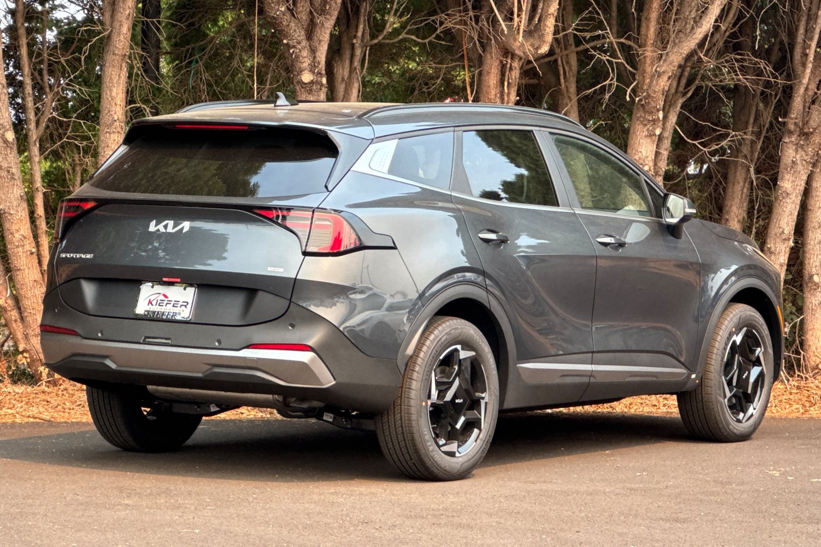 2026 Kia Sportage Hybrid EX photo 2