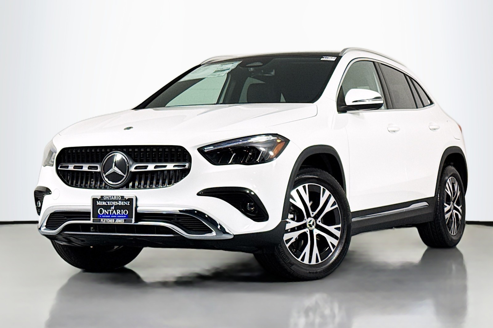 2026 Mercedes-Benz GLA GLA 250's photo