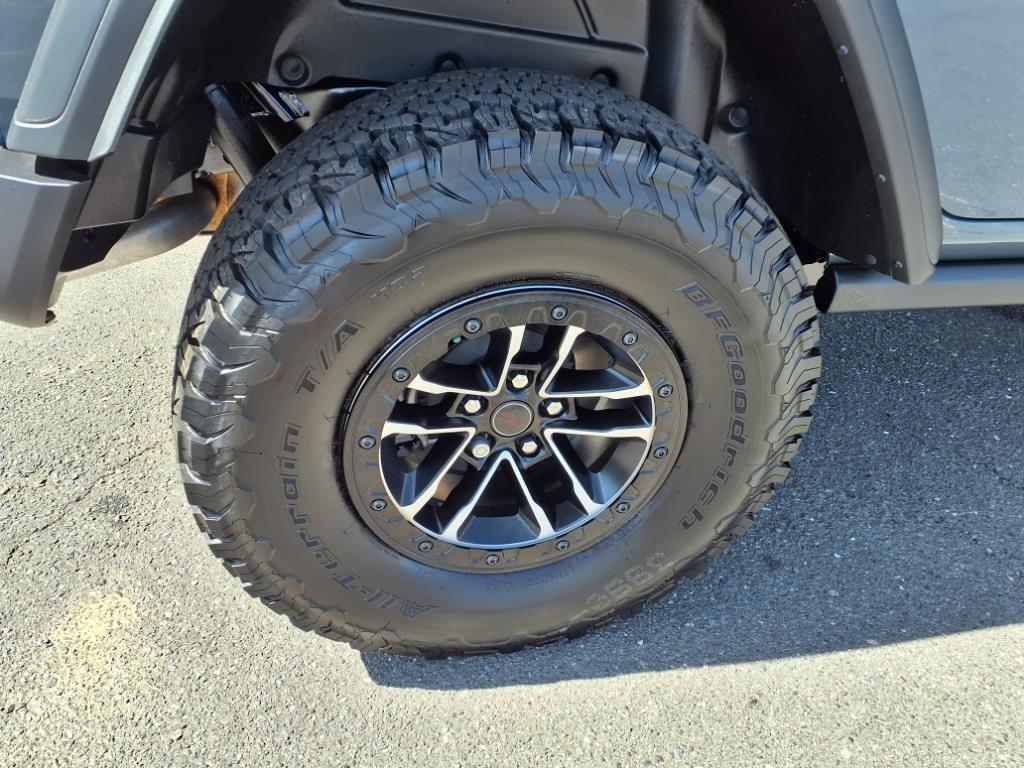2025 Jeep Wrangler Rubicon photo 19