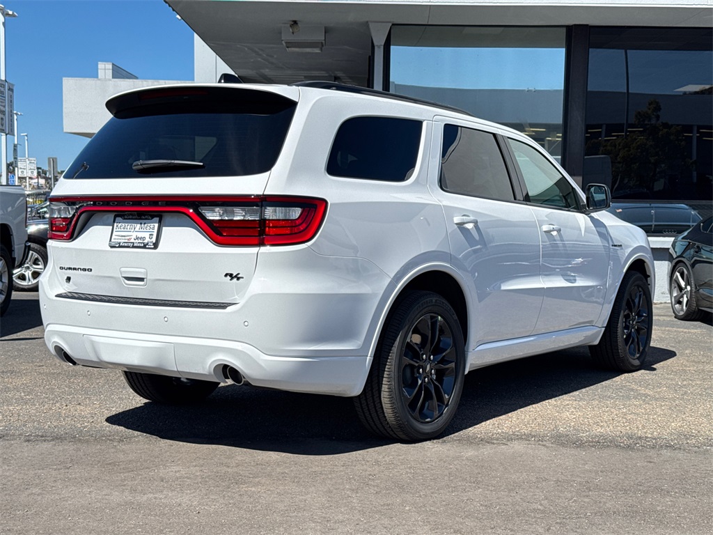 2025 Dodge Durango R/T Plus photo 10