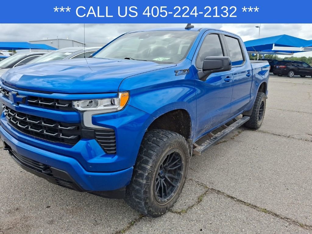 2022 Chevrolet Silverado 1500 RST photo 2