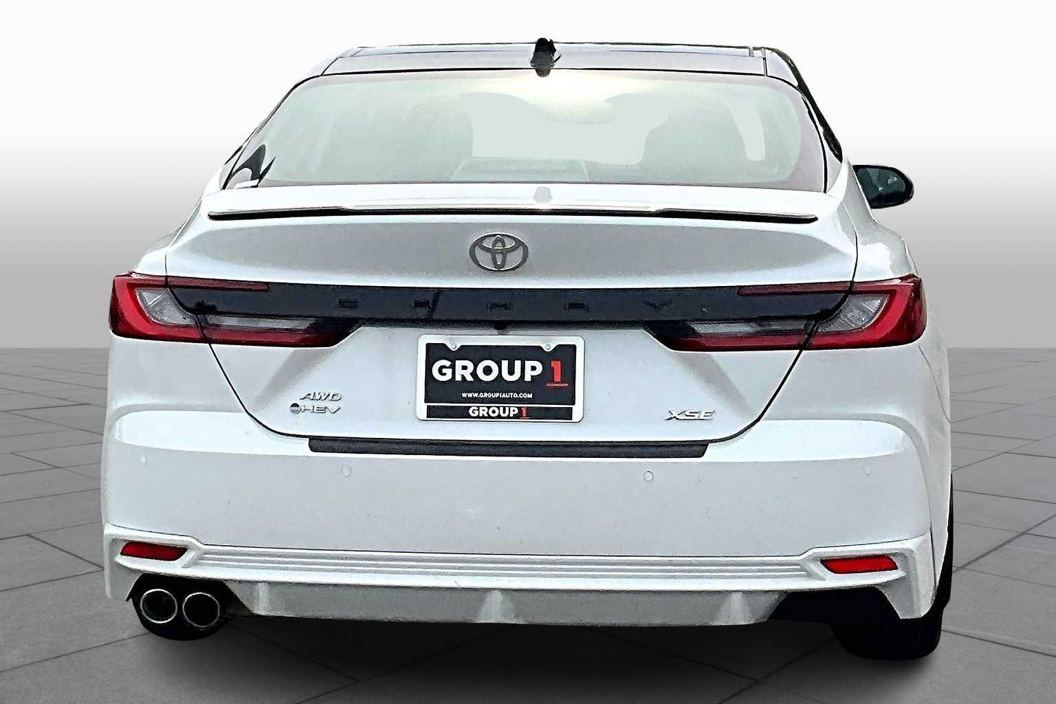 2025 Toyota Camry XSE photo 4