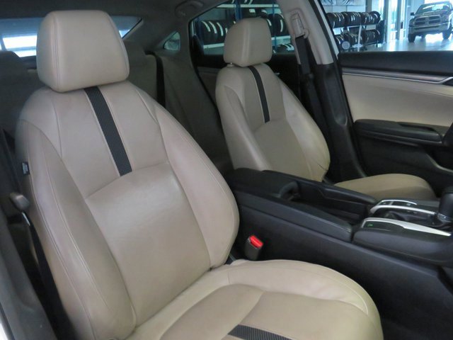 2021 Honda Civic Touring photo 4