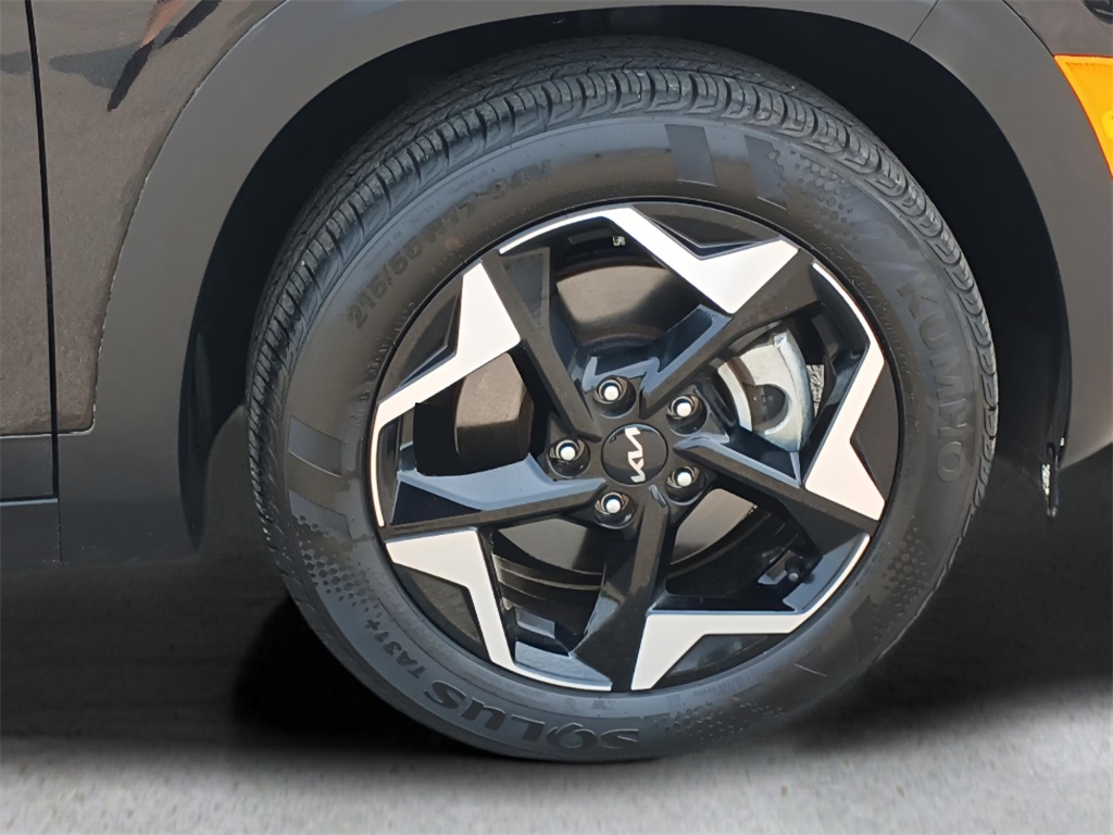 2024 Kia Seltos EX photo 24