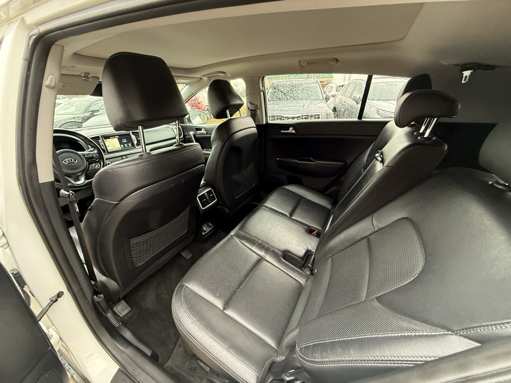 2017 Kia Sportage EX photo 4