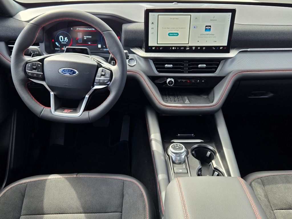 2025 Ford Explorer ST photo 19