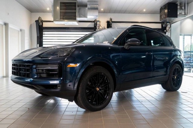 2025 Porsche Cayenne 