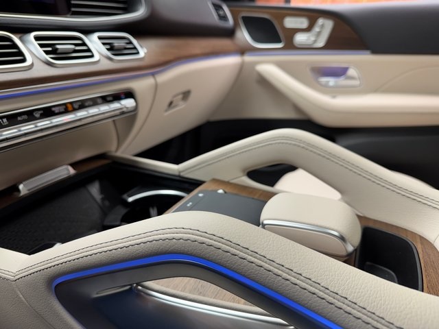2025 Mercedes Benz GLE 350 4MATIC photo 18