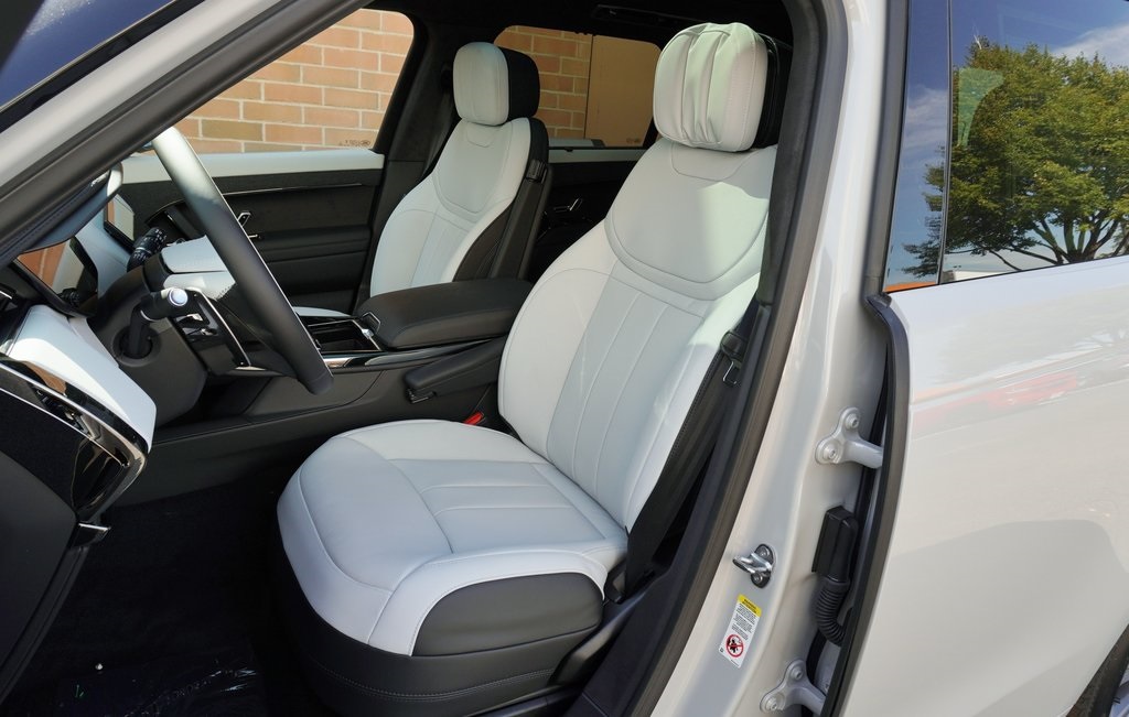 2025 Land Rover Range Rover Sport Autobiography photo 11